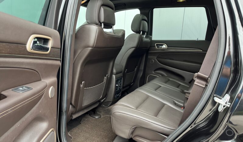 Jeep Grand Cherokee Summit full